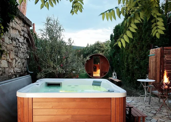 Villa Angel Mansion *